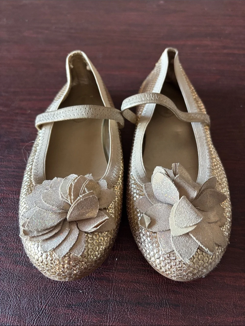 Stride Rite Glitter Gold Flower Mary Jane Flats